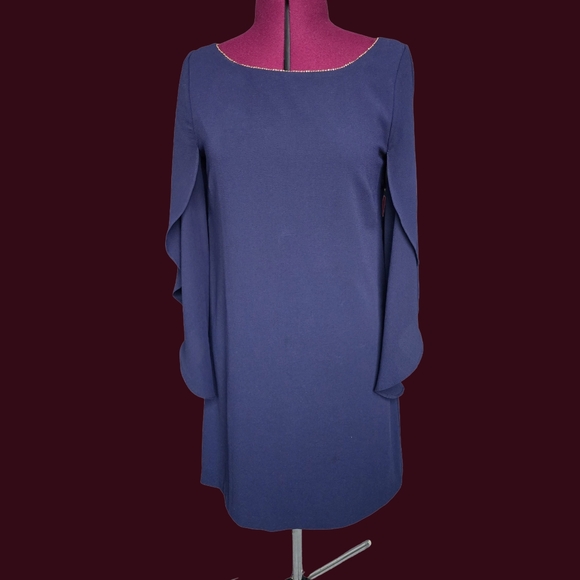 Jessica Simpson Navy Flutter-Sleeve Dress Size 6 - Picture 3 of 9